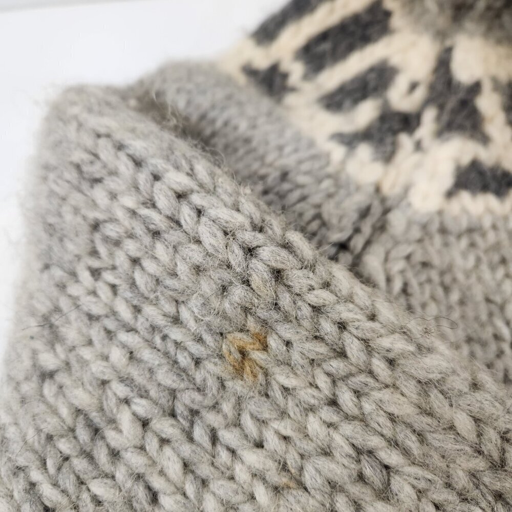 Canadian Hand Knit Cowl Neck Pullover Sweater Unisex Gray Warm Winter Handmade - Picture 6 of 15